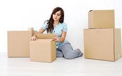 hire movers in E14